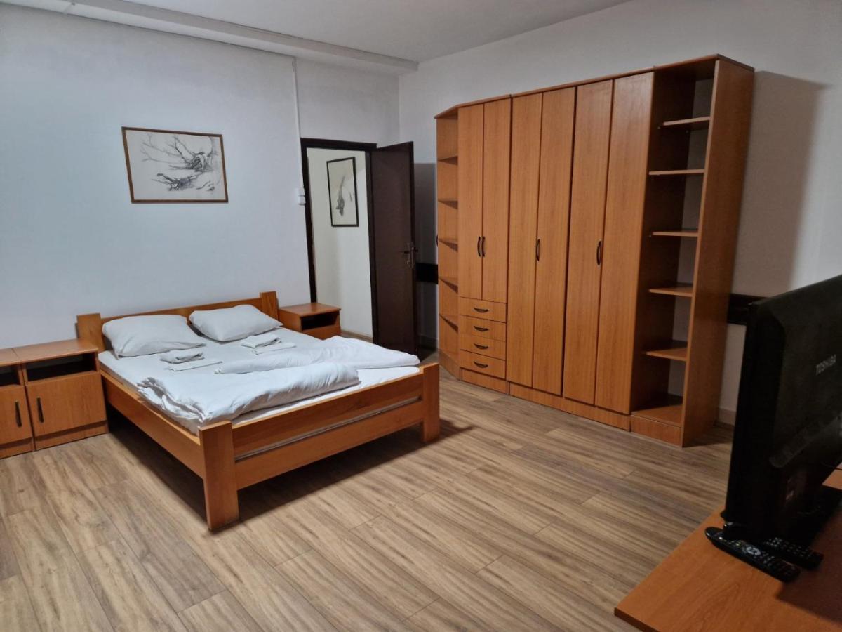 Hotel Duga Novi Sad Eksteriør billede