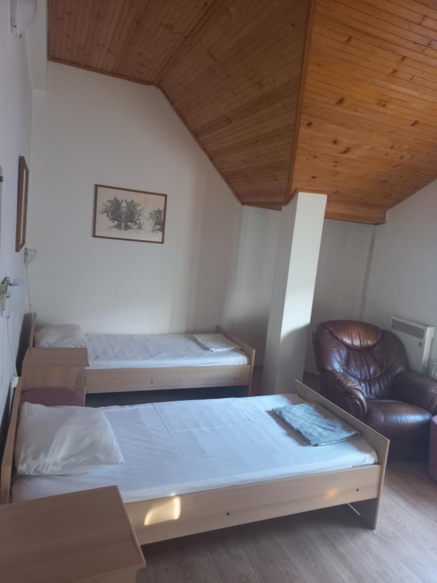 Hotel Duga Novi Sad Eksteriør billede