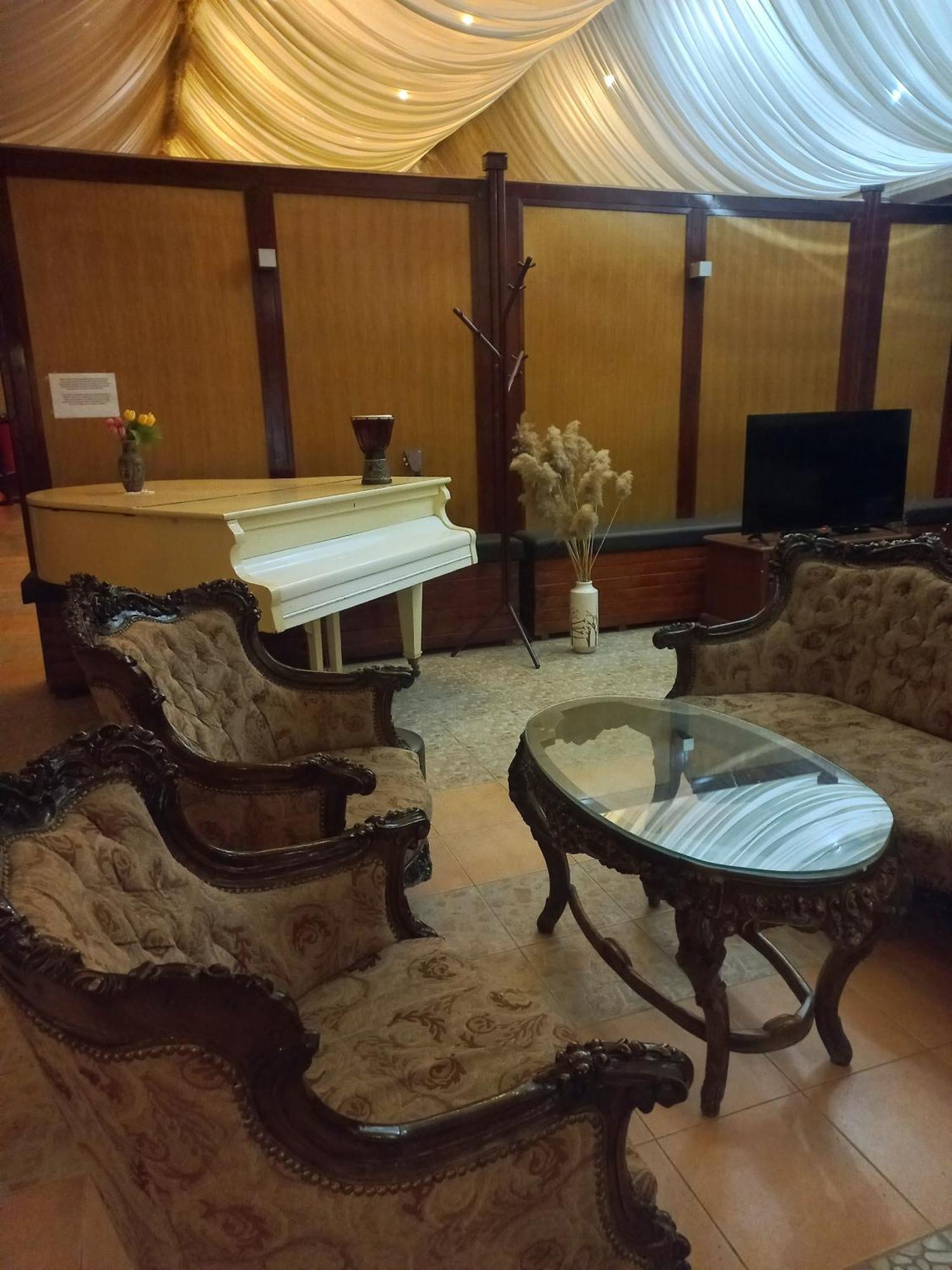 Hotel Duga Novi Sad Eksteriør billede