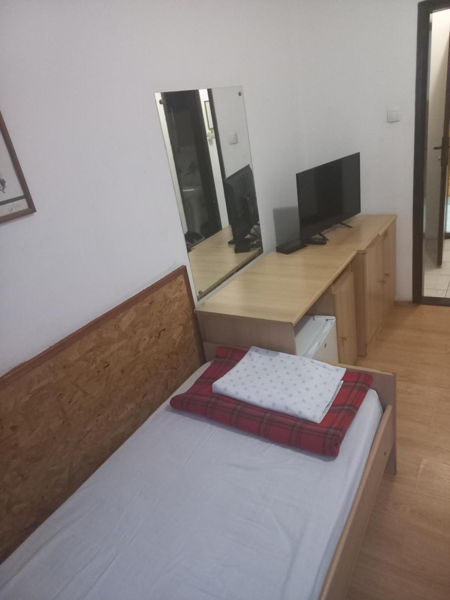 Hotel Duga Novi Sad Eksteriør billede