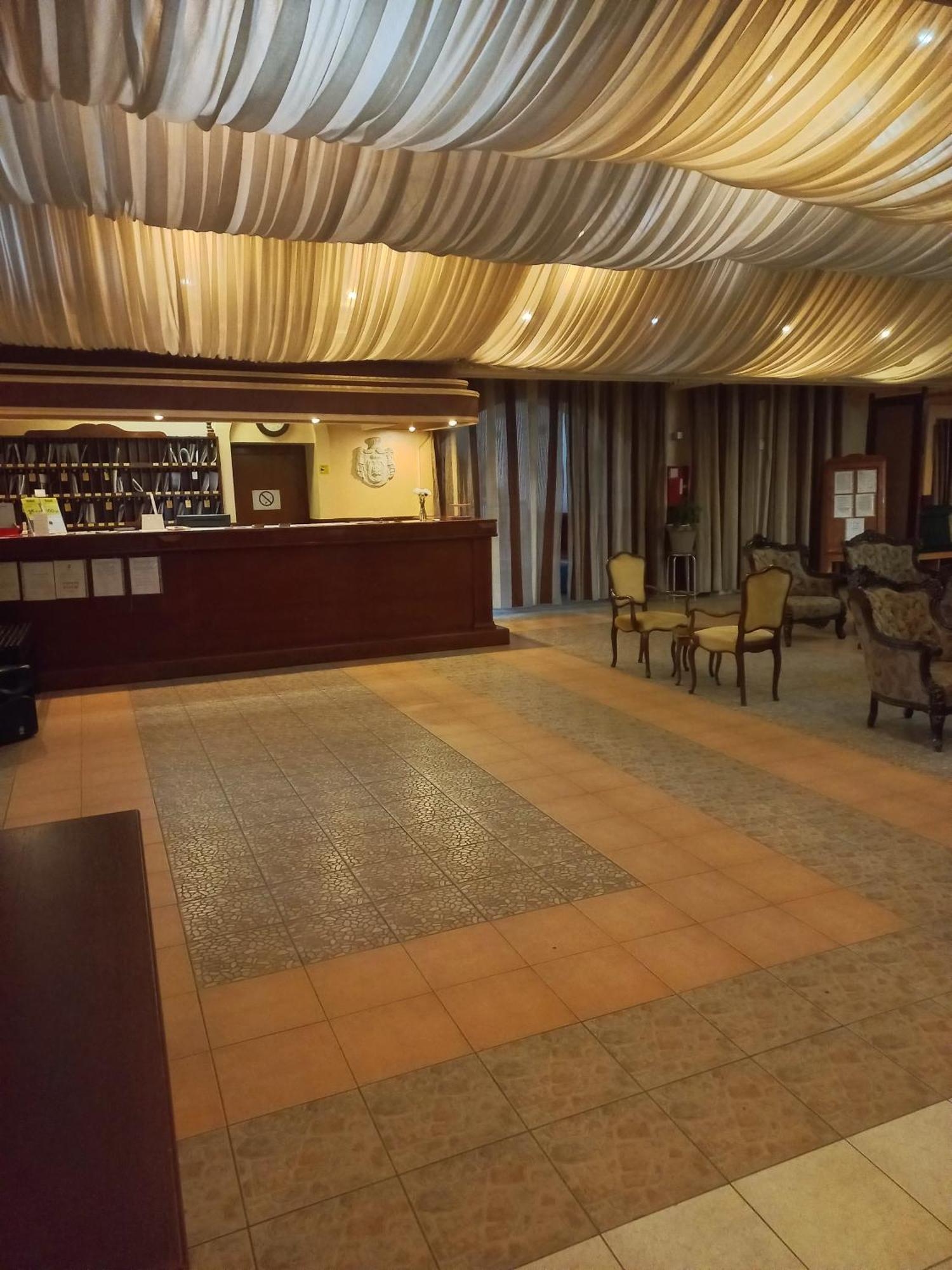 Hotel Duga Novi Sad Eksteriør billede